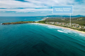 Oceanfront Sandy Beach Couples Getaway, Corindi Beach